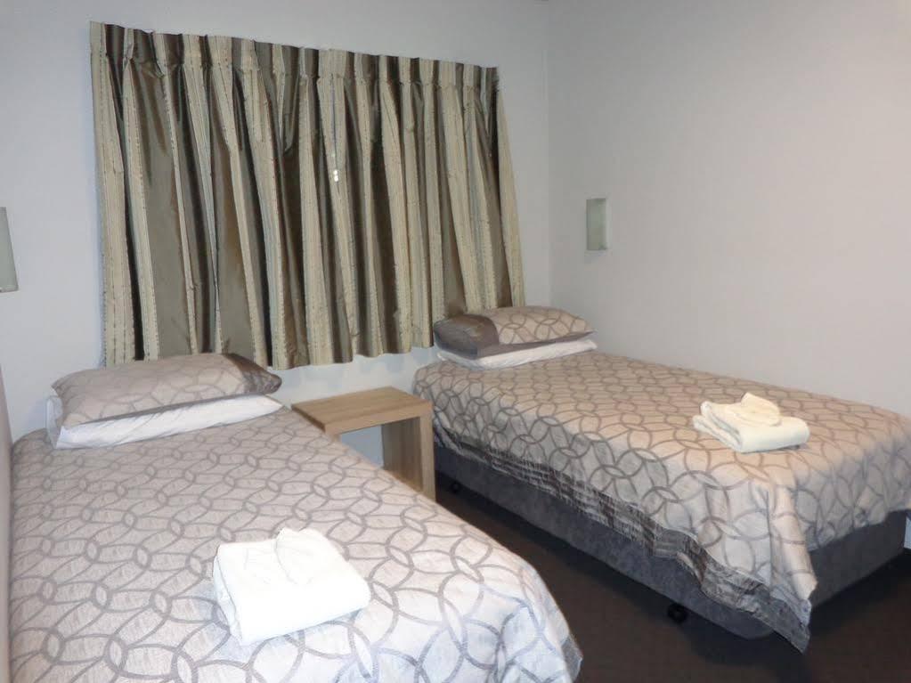אגם טאופו Clearwater Motor Lodge מראה חיצוני תמונה
