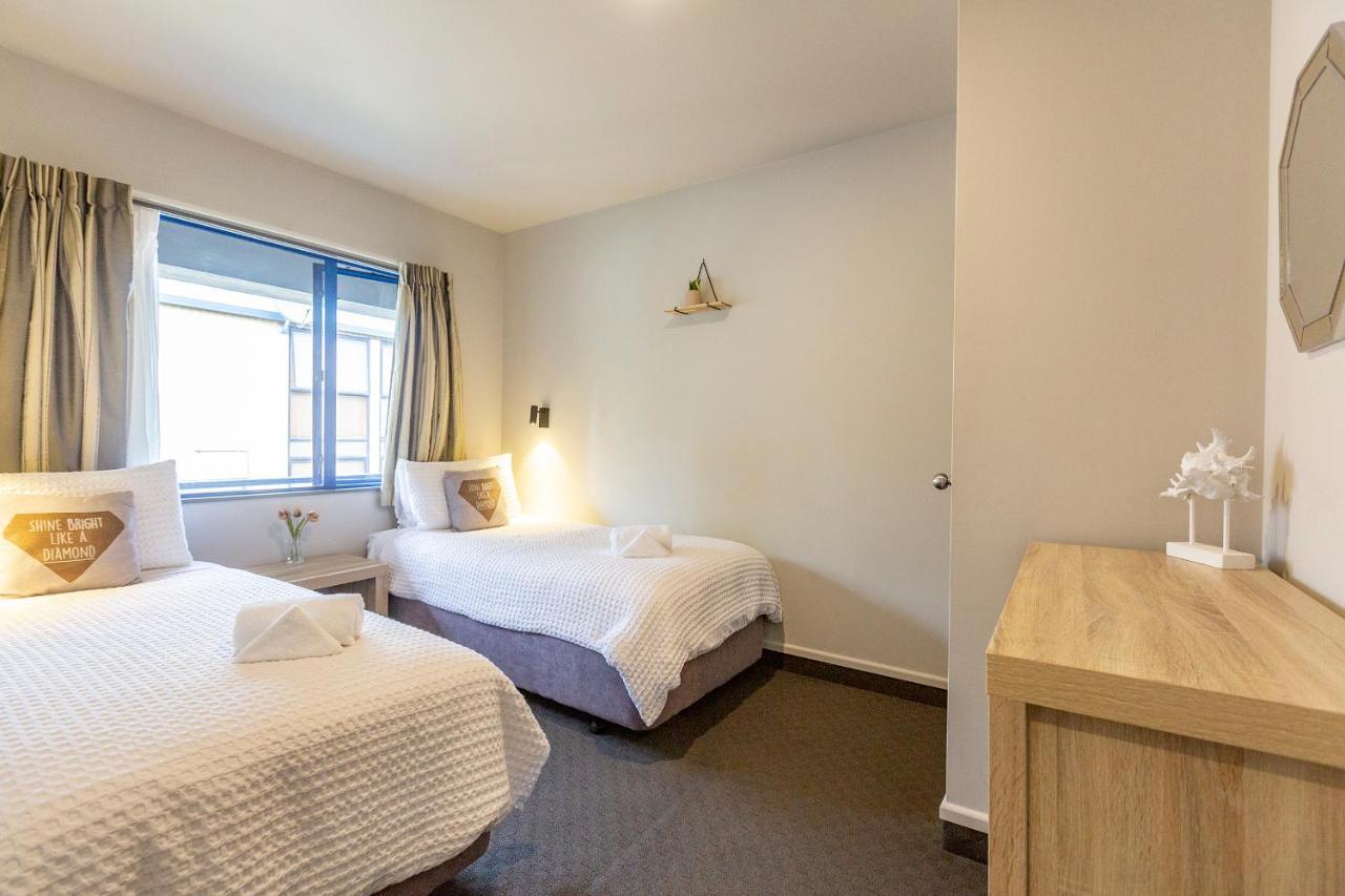 אגם טאופו Clearwater Motor Lodge מראה חיצוני תמונה