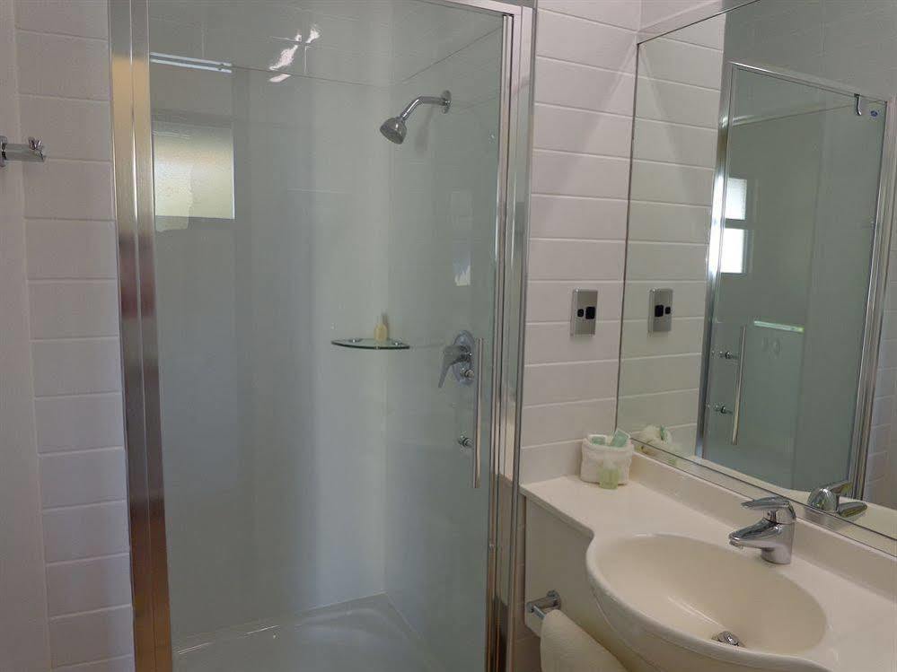 אגם טאופו Clearwater Motor Lodge מראה חיצוני תמונה