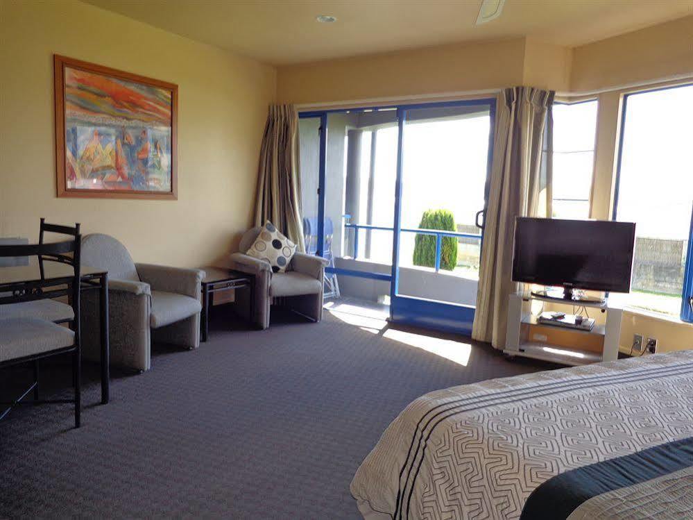 אגם טאופו Clearwater Motor Lodge מראה חיצוני תמונה
